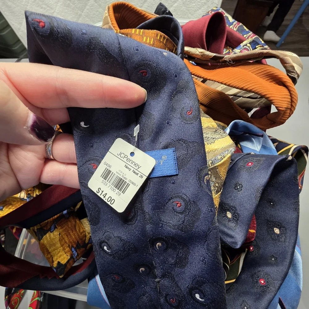 Box Of 49 Ties!! Lots With Tags Still On! - Picture 2 of 16